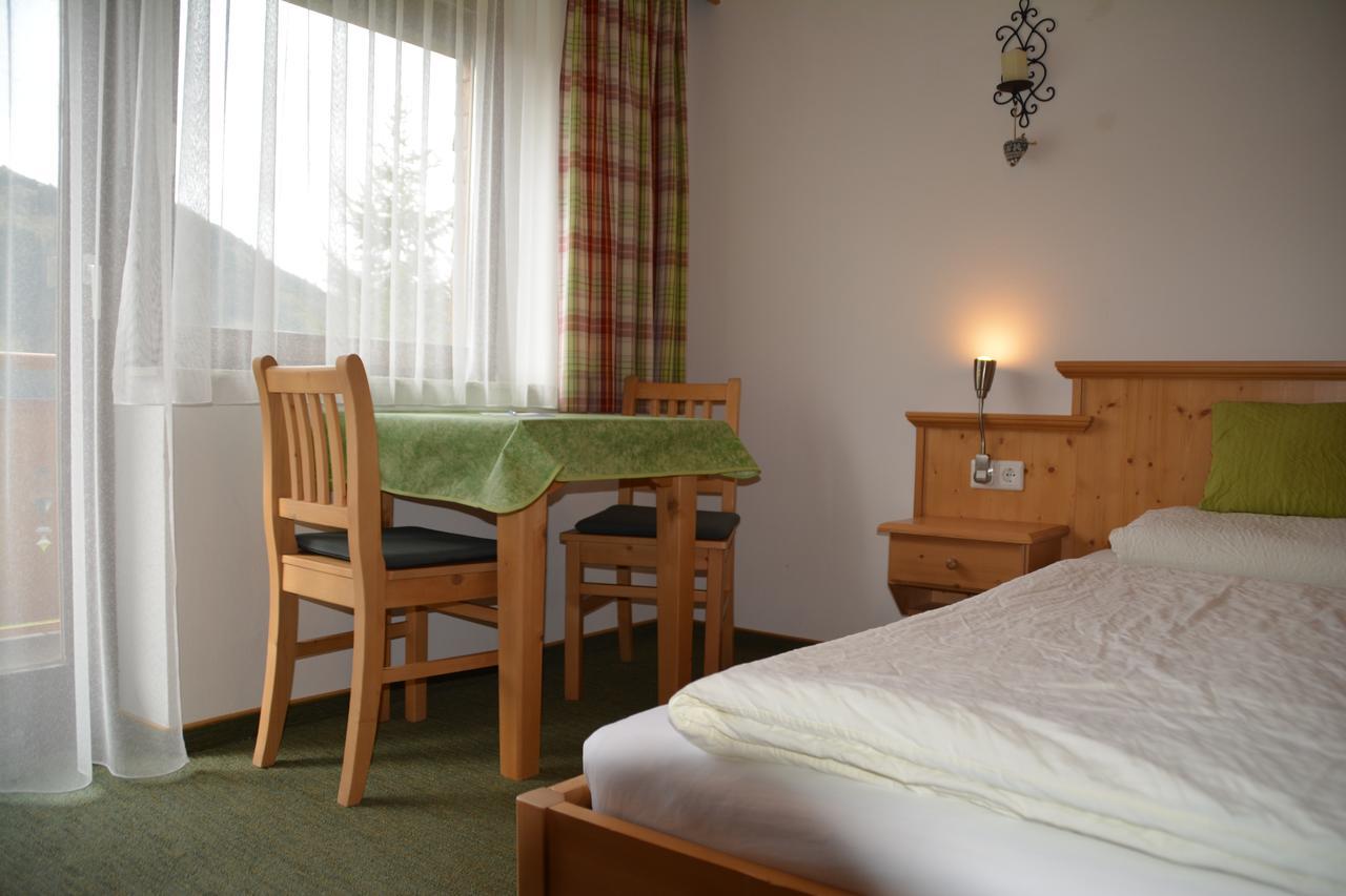 Haus Lorenz Grän Екстериор снимка